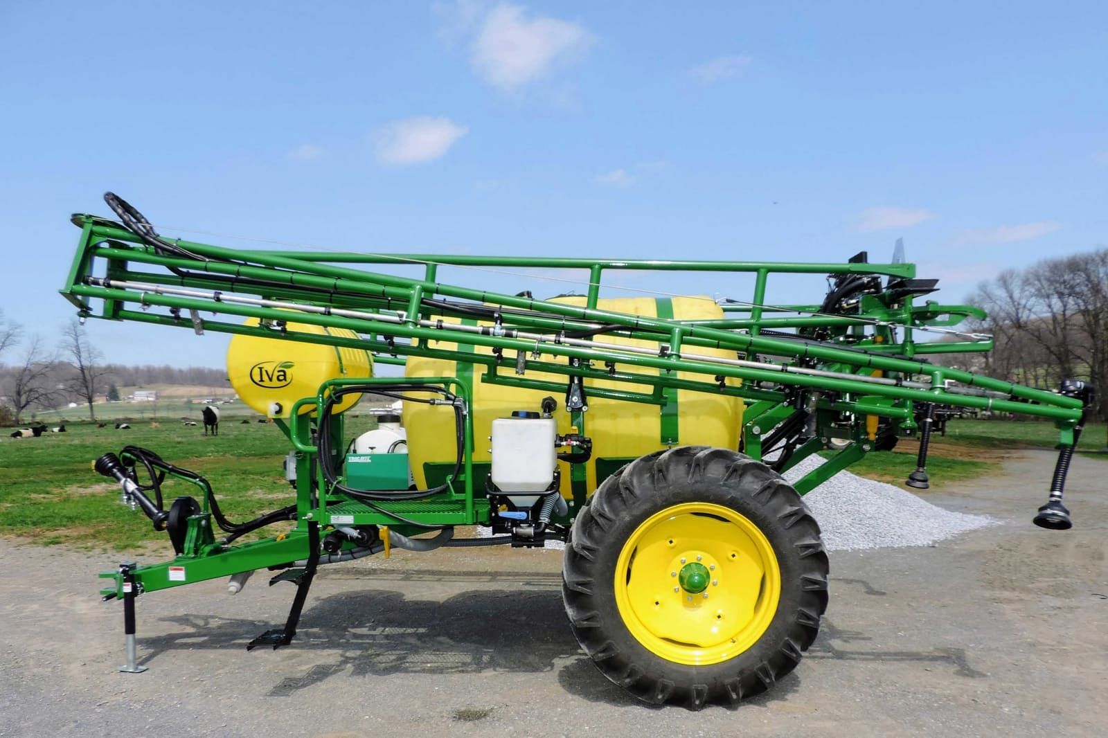500 gallon Trailer Field Sprayer F500A Series Iva Sprayers